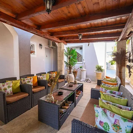 Aura - Comfort 8 With Shared Swimming Pool * Dubrovnik