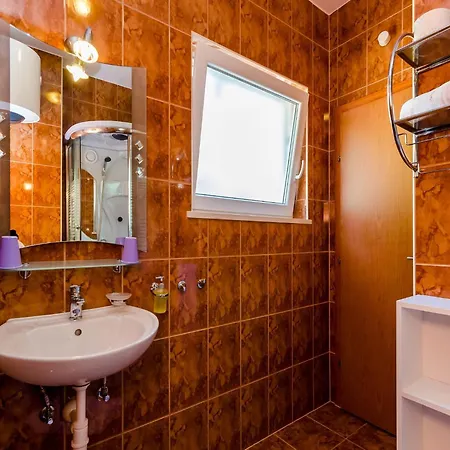 Aura - Comfort 8 With Shared Swimming Pool Apartamento Dubrovnik