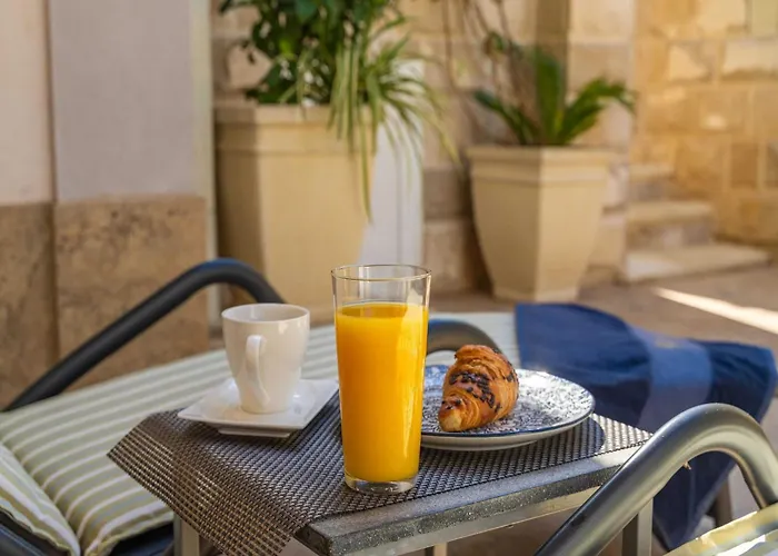 Aura - Comfort 8 With Shared Swimming Pool Ragusa